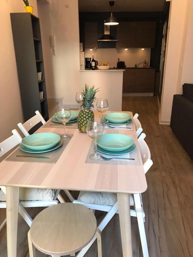 Cactus 2 Bedroom Apartment On Calle San Miguel Minutes From The Beach By Namaste Elite Torremolinos Eksteriør bilde